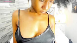 litte_ebony - [Video] showcum curve showcum silly