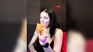 FreyaRey - [Stripchat] middle-priced-privates-white interactive-toys topless-young petite