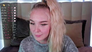 LianaFord - [Stripchat] small-audience corset cam2cam romantic-young