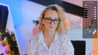 Flora__333 - [Stripchat] cheap-privates cheap-privates big-tits-young striptease