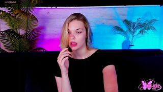 Catherine_Evanss - [Stripchat] big-tits-young blondes-young smoking big-tits