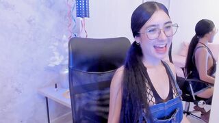 KiaraaRizzo - [Stripchat] foot-fetish erotic-dance doggy-style dildo-or-vibrator