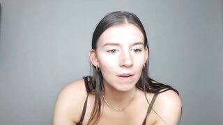 heidihotte - [Video] petite masturbating eyes Internet recording